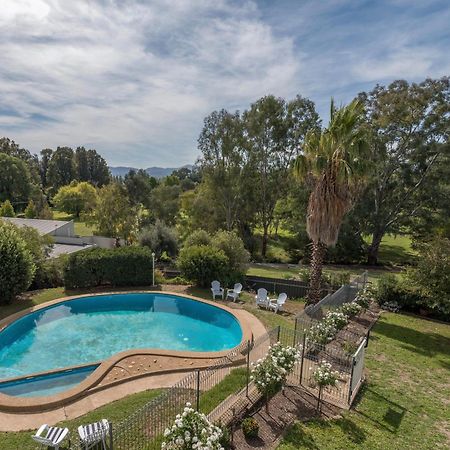 Harriet House Tumut Motel Eksteriør billede