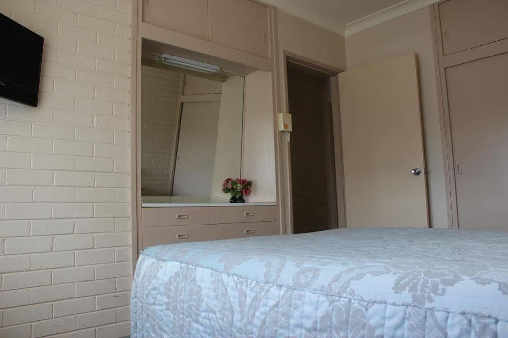 Harriet House Tumut Motel Eksteriør billede