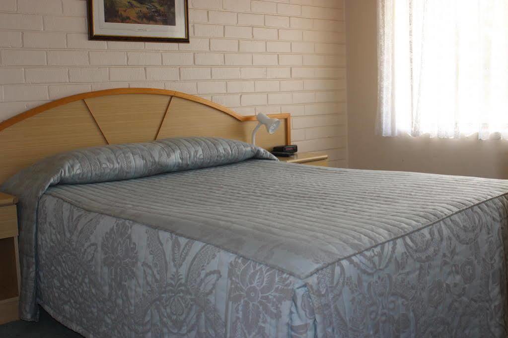 Harriet House Tumut Motel Eksteriør billede